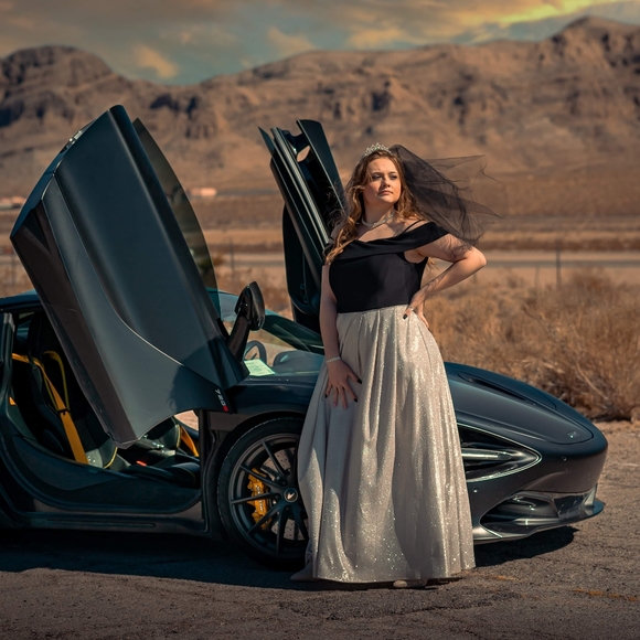 Meet your Posher, Autumn - Picture 1 of 8